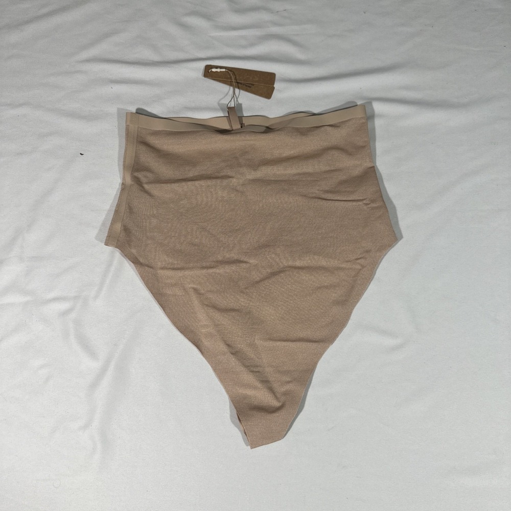 NWT $38 SKIMS [ Large ] Power Mesh High Waist Thong‎ In Clay Nude #T2026